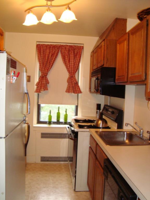 100 PROSPECT AVE