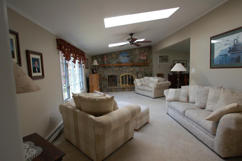 MLS #/Web ID: 2650151