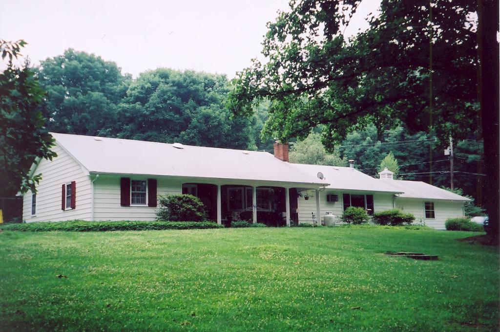 460 ELLIS RD