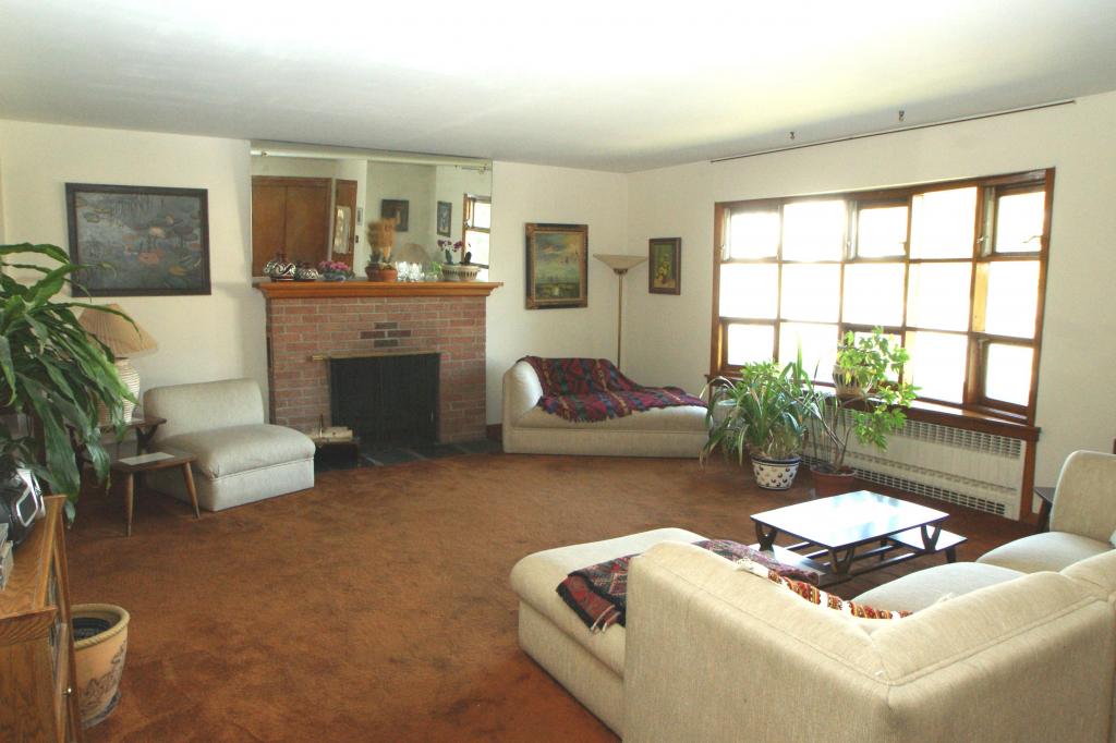 MLS #/Web ID: 2722551