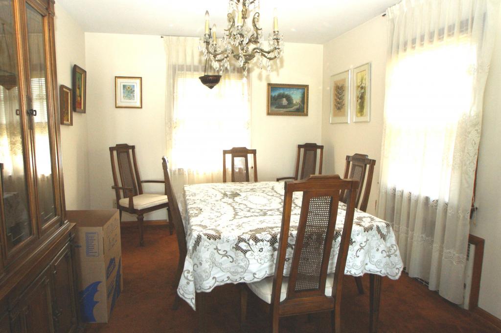 MLS #/Web ID: 2722551