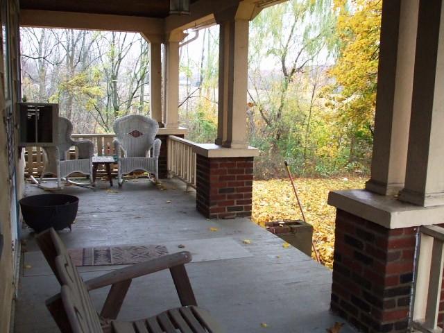 MLS #/Web ID: 2725051