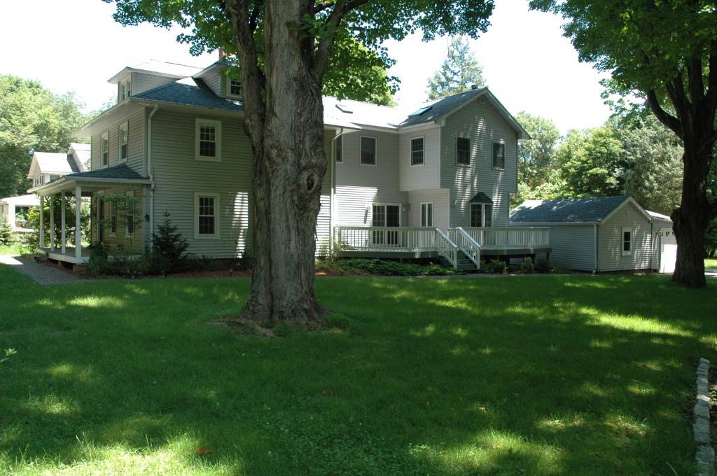 MLS #/Web ID: 2726051