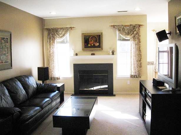 MLS #/Web ID: 2727751