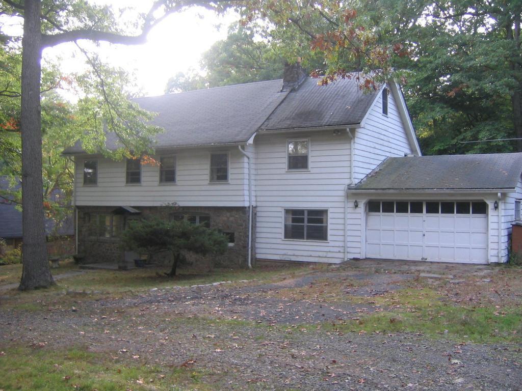 48 Washington Valley Rd