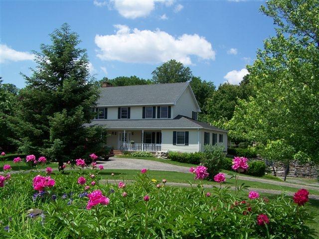 596 CARPENTERSVILLE RD