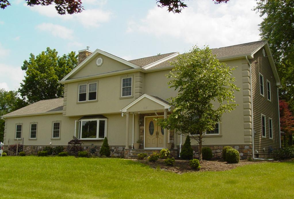 MLS #/Web ID: 2690152