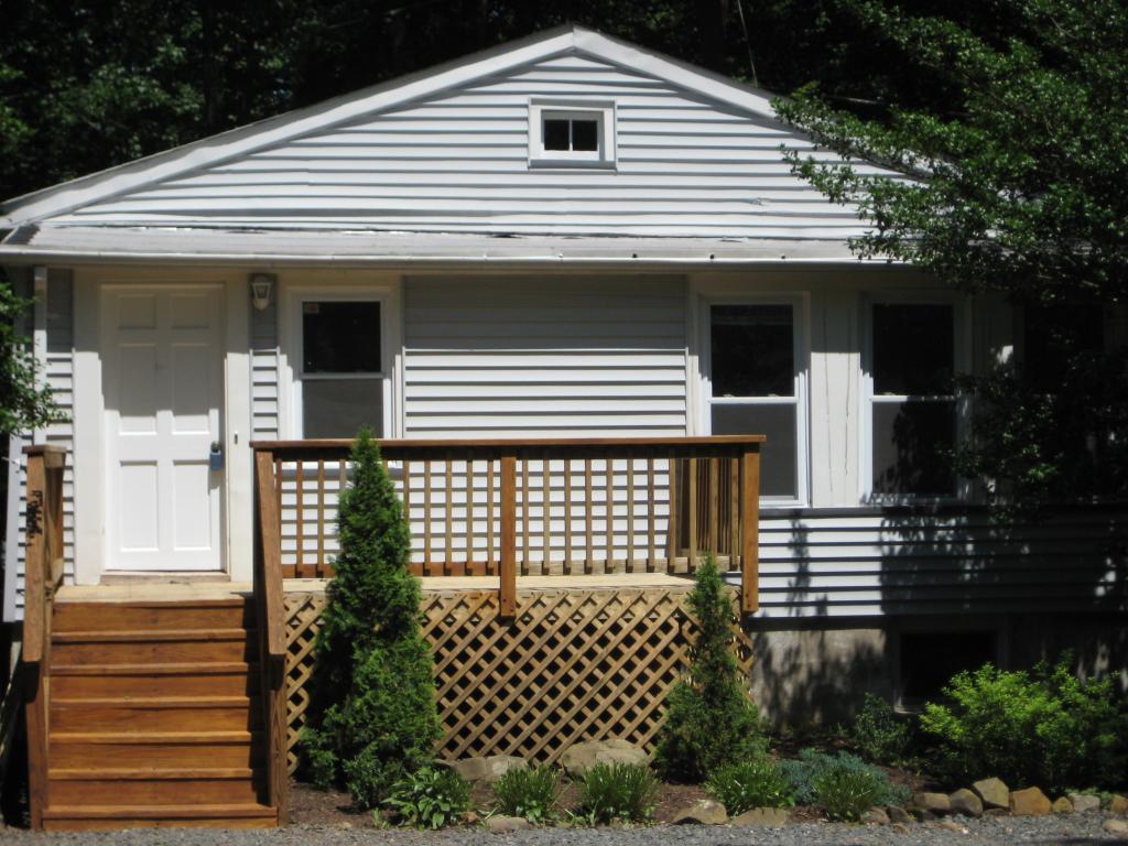 10A Ralph Place