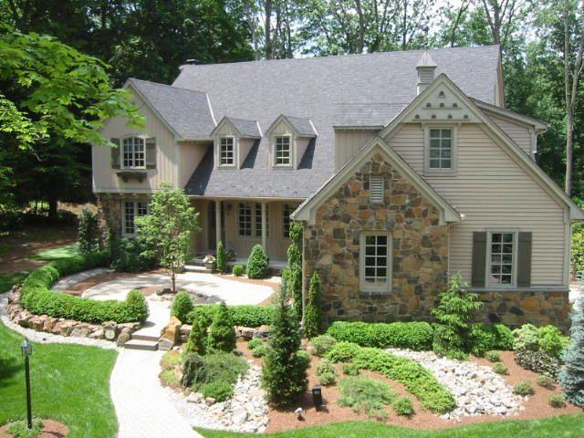9 BROOKWOOD RD