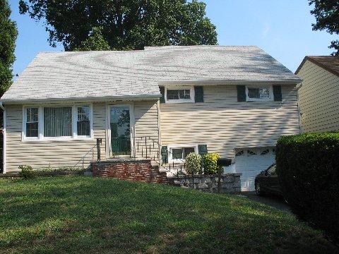 MLS #/Web ID: 2711852