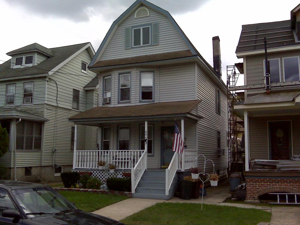 MLS #/Web ID: 2718452