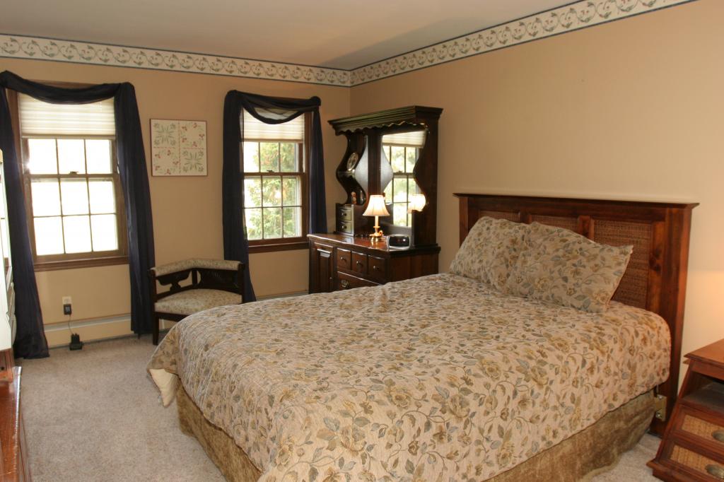 MLS #/Web ID: 2722552