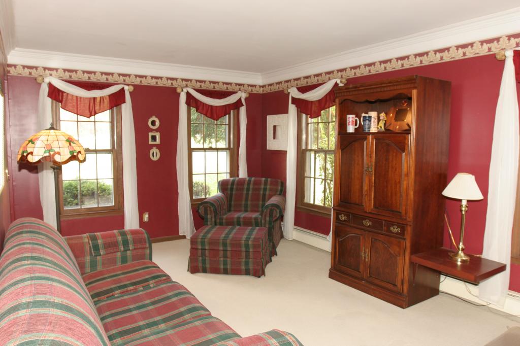 MLS #/Web ID: 2722552
