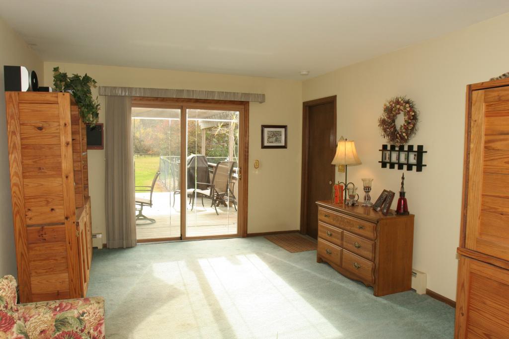 MLS #/Web ID: 2722552