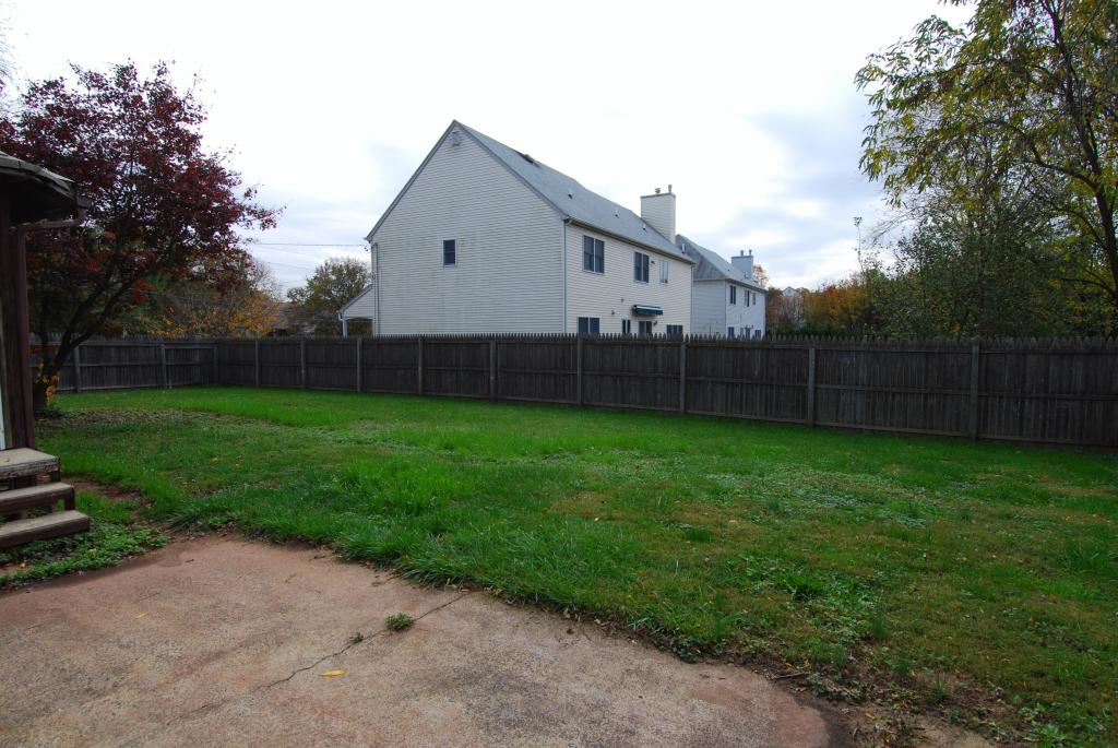 469 VANDERVEER RD