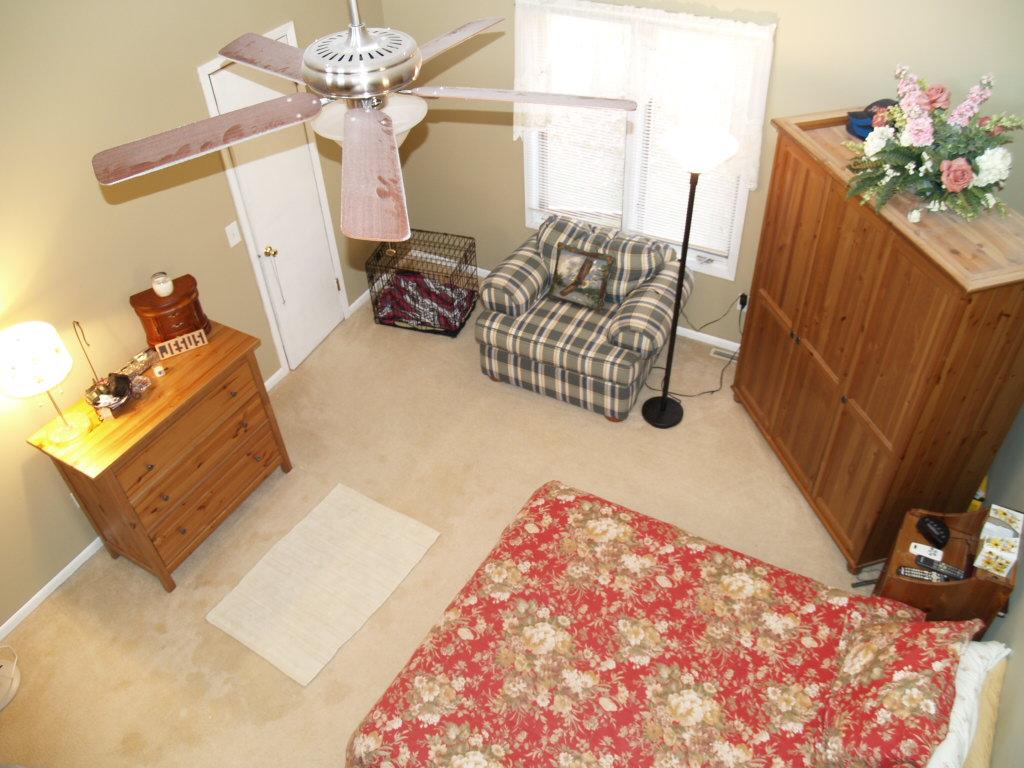 MLS #/Web ID: 2726452