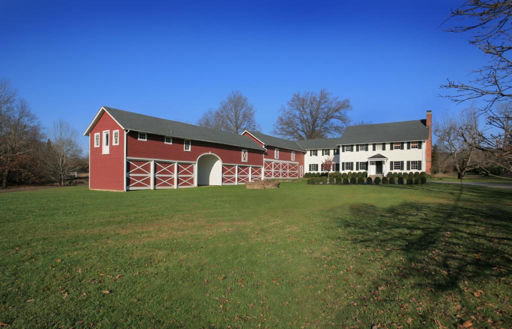 MLS #/Web ID: 2693253