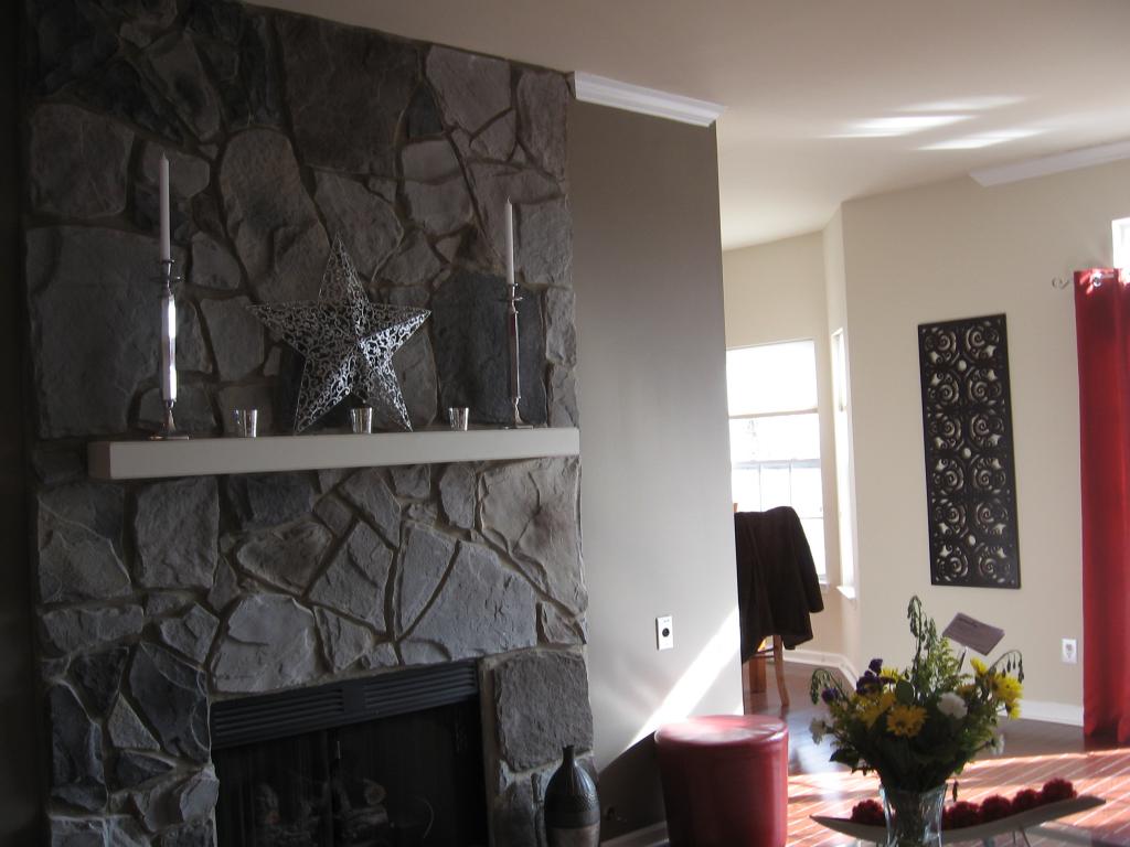MLS #/Web ID: 2700553