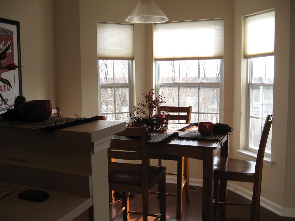 MLS #/Web ID: 2700553