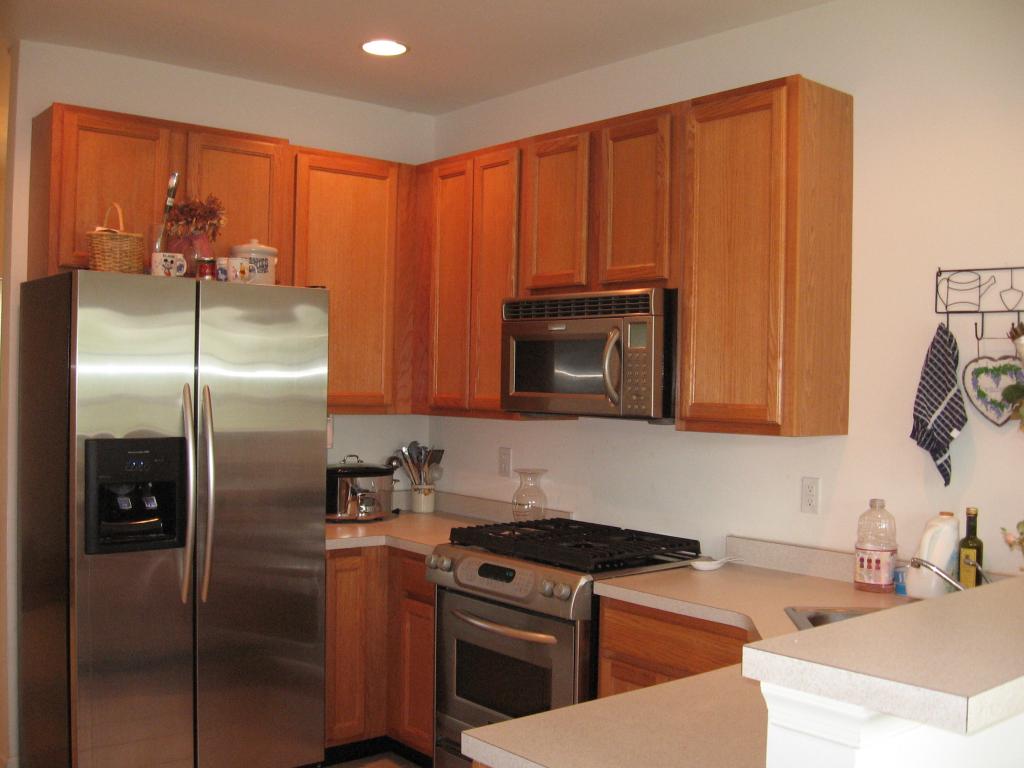 MLS #/Web ID: 2700553