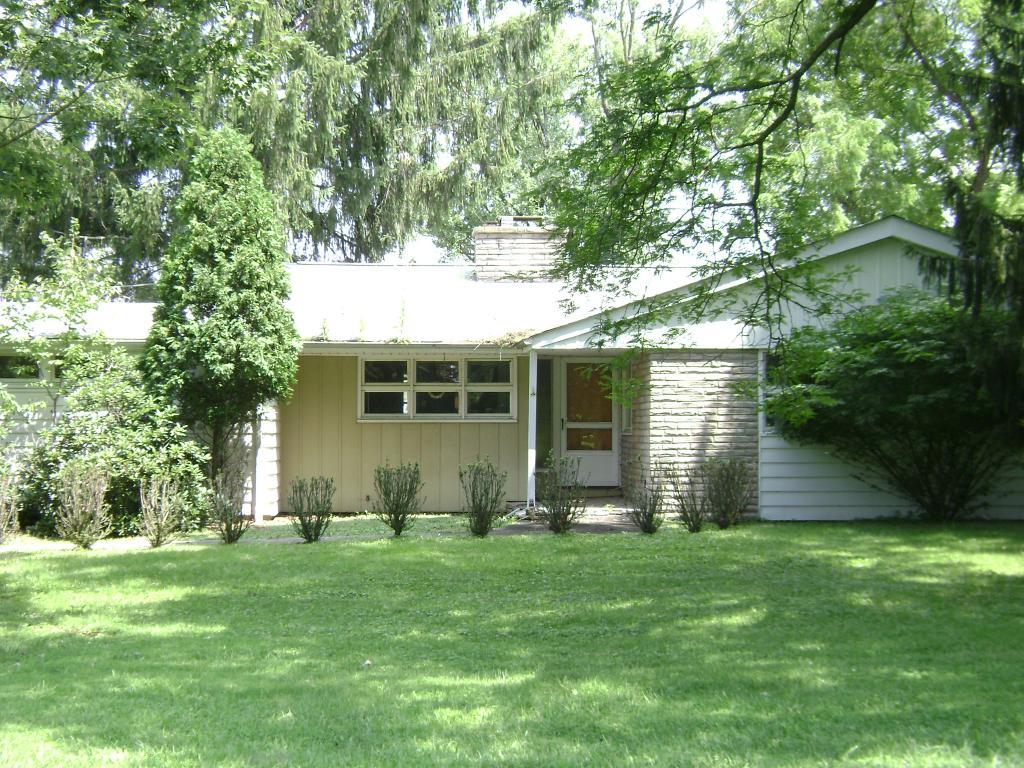 MLS #/Web ID: 2703553