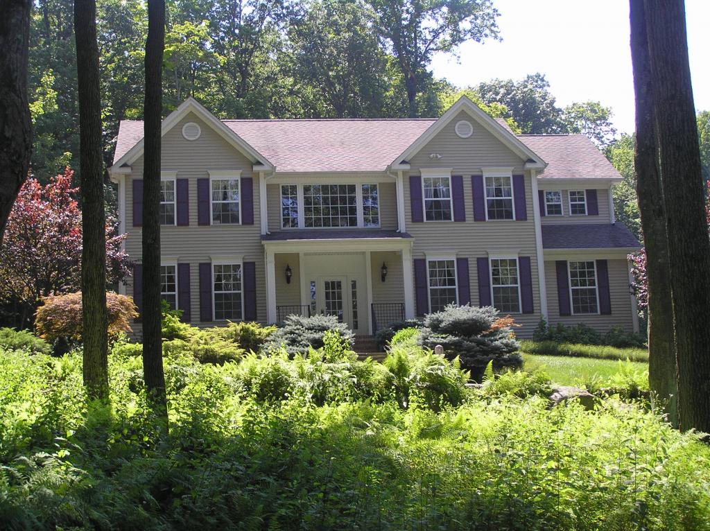 MLS #/Web ID: 2706453