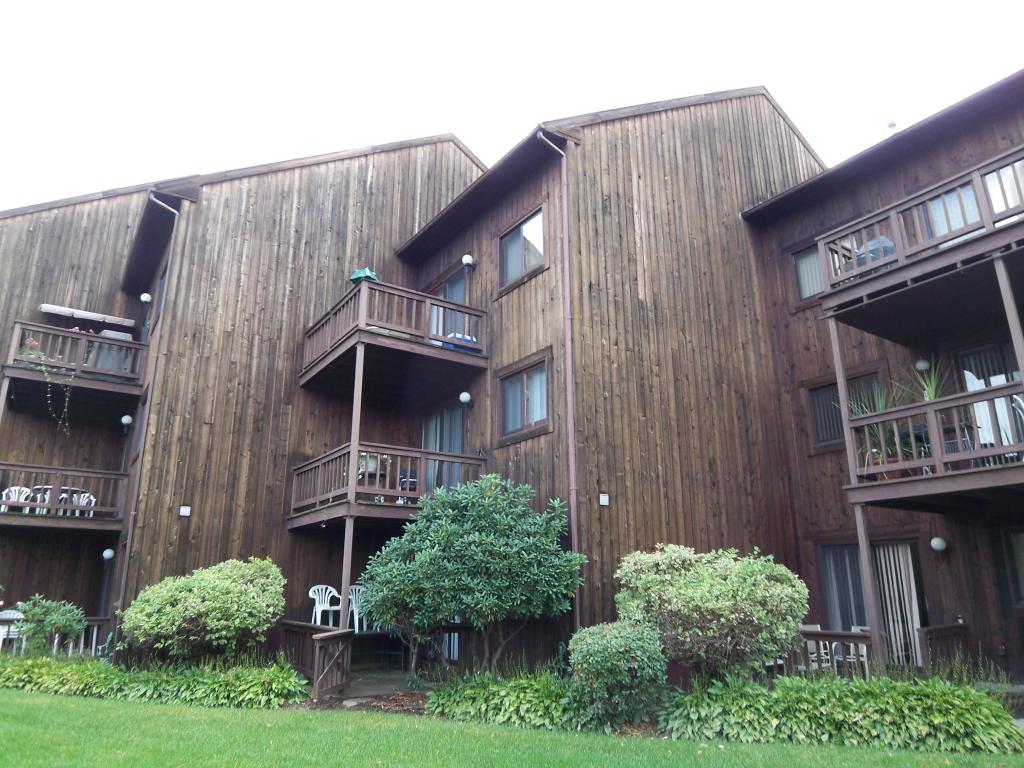 2 STOWE CT UNIT 9