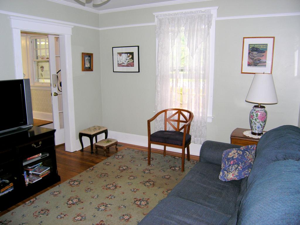 2 HACKLEBARNEY RD.