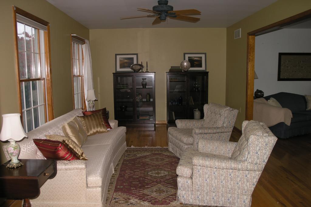 MLS #/Web ID: 2720753