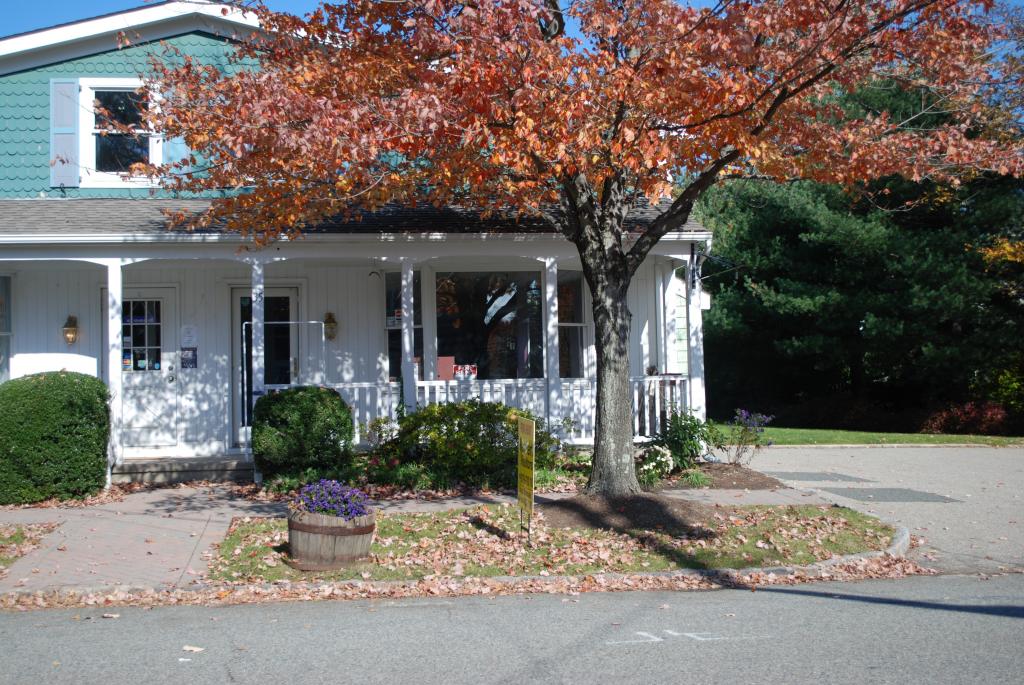 35 PERRY ST