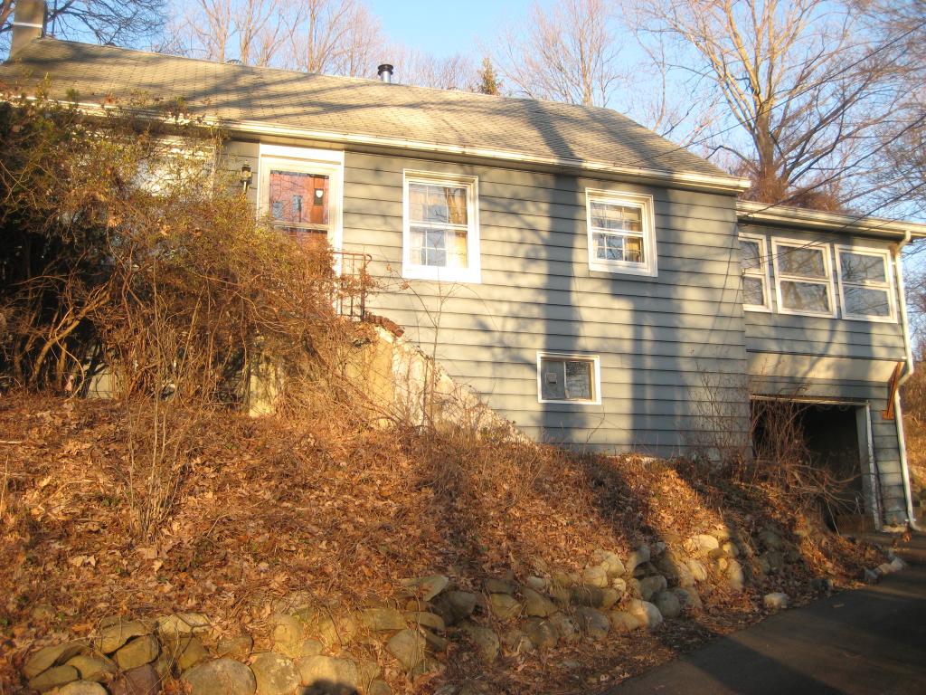 MLS #/Web ID: 2649454