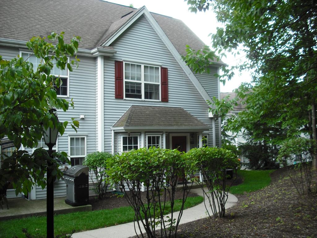4506 TUDOR DR