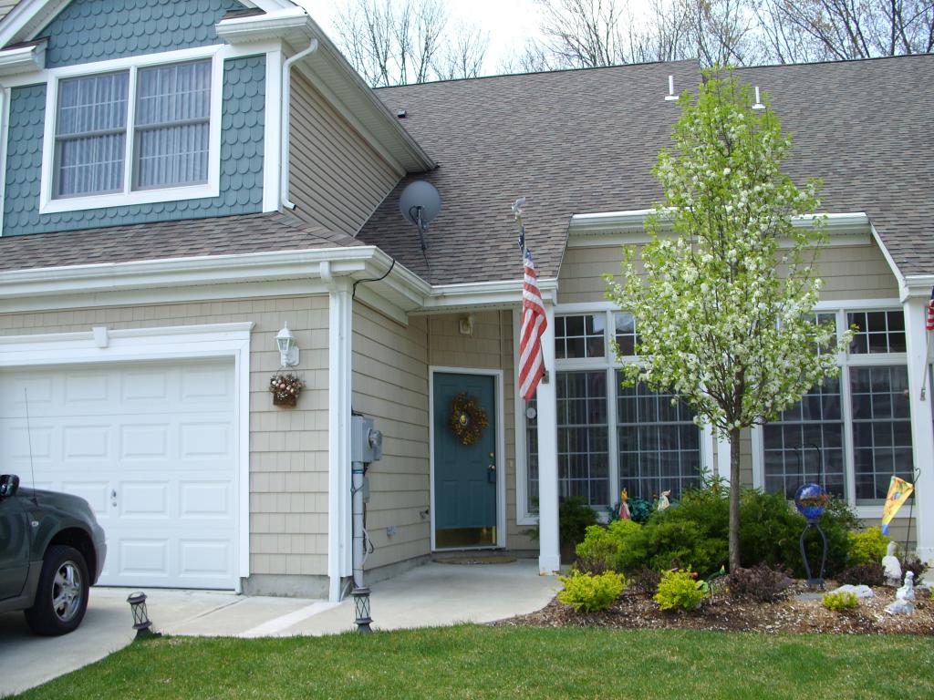 MLS #/Web ID: 2685954