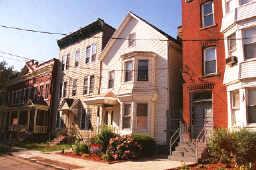 MLS #/Web ID: 2695854