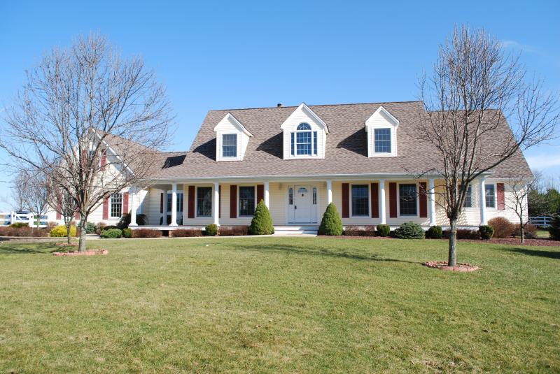 Single Family Home for Sale, ListingId:14417577, location: 278 Fairmount Road Washington Township 07675