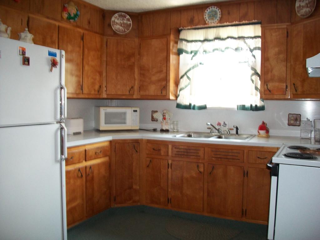 415 E CENTRAL AVE