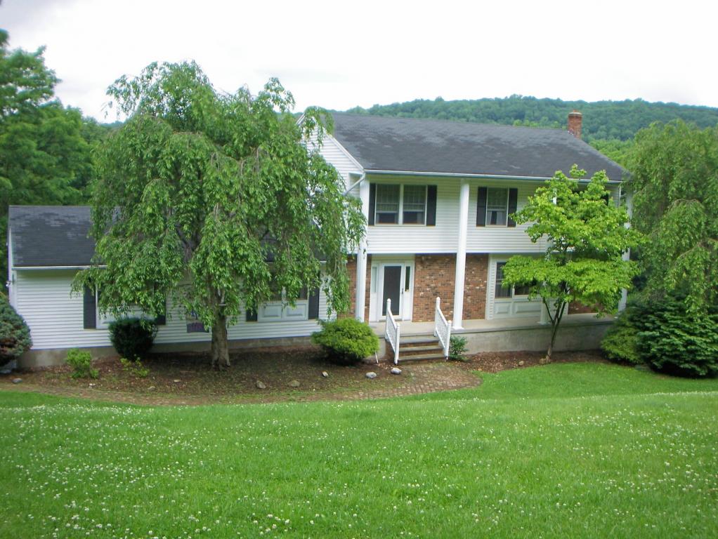 45 MARBLE HILL RD