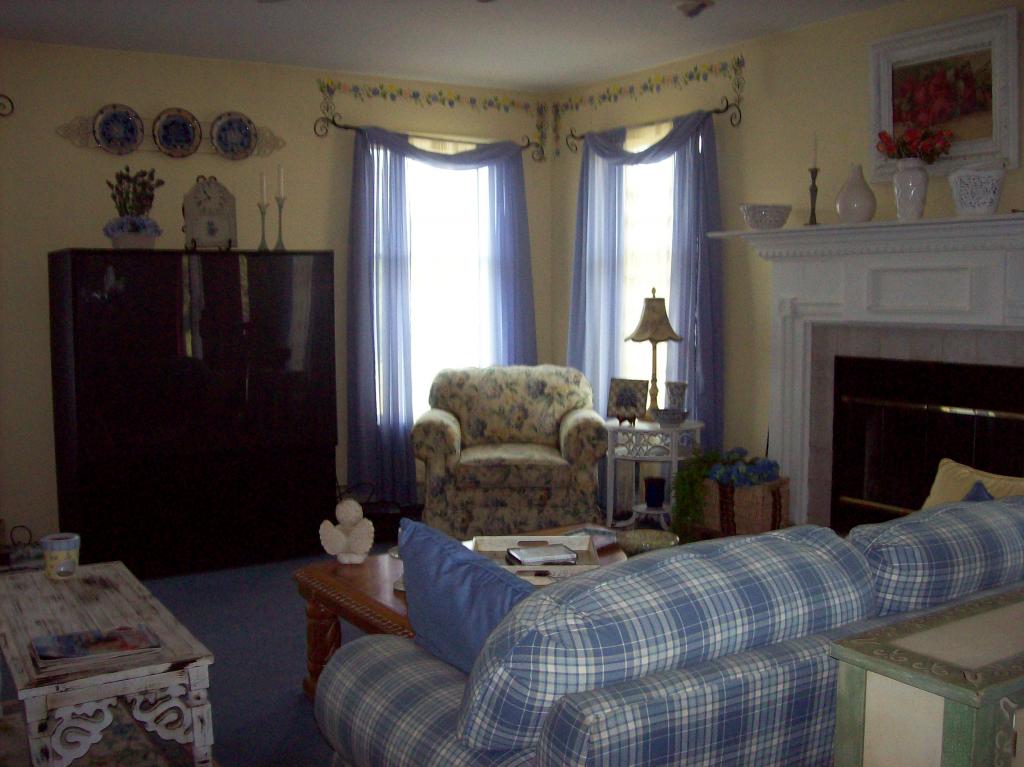 MLS #/Web ID: 2712954