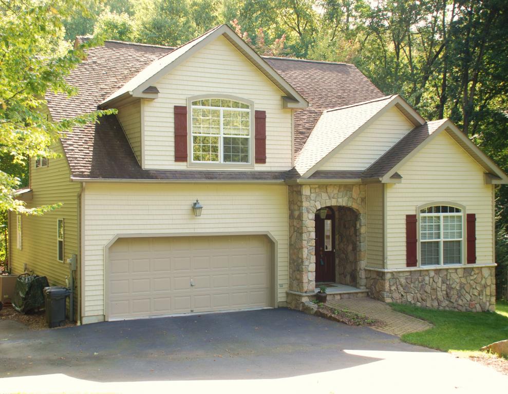 MLS #/Web ID: 2716154