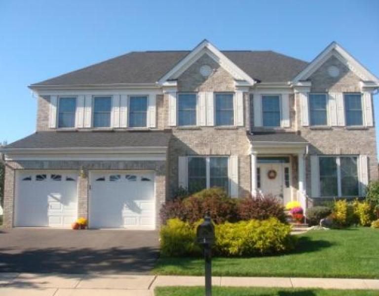 7 ROGINSKI CT