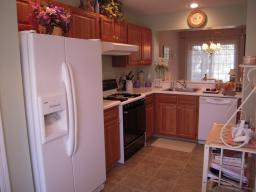 5810 TUDOR DR