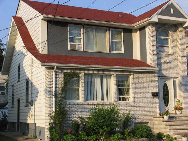 MLS #/Web ID: 2724054