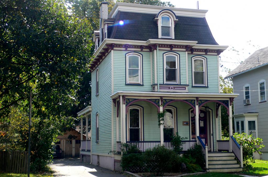MLS #/Web ID: 2724554