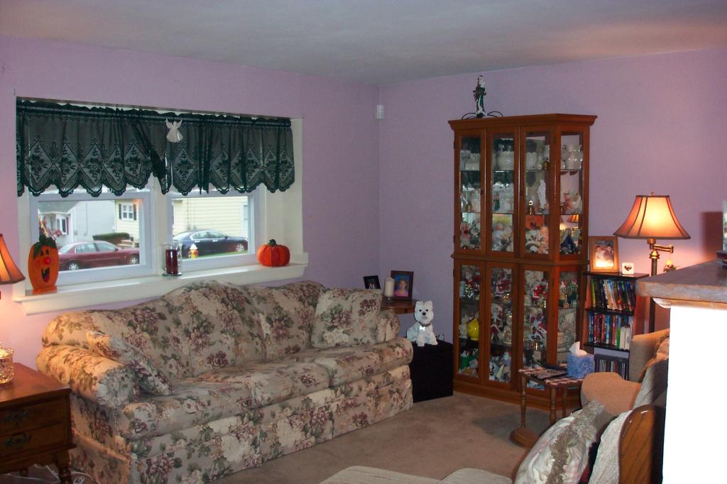 30 CHESTER AVE