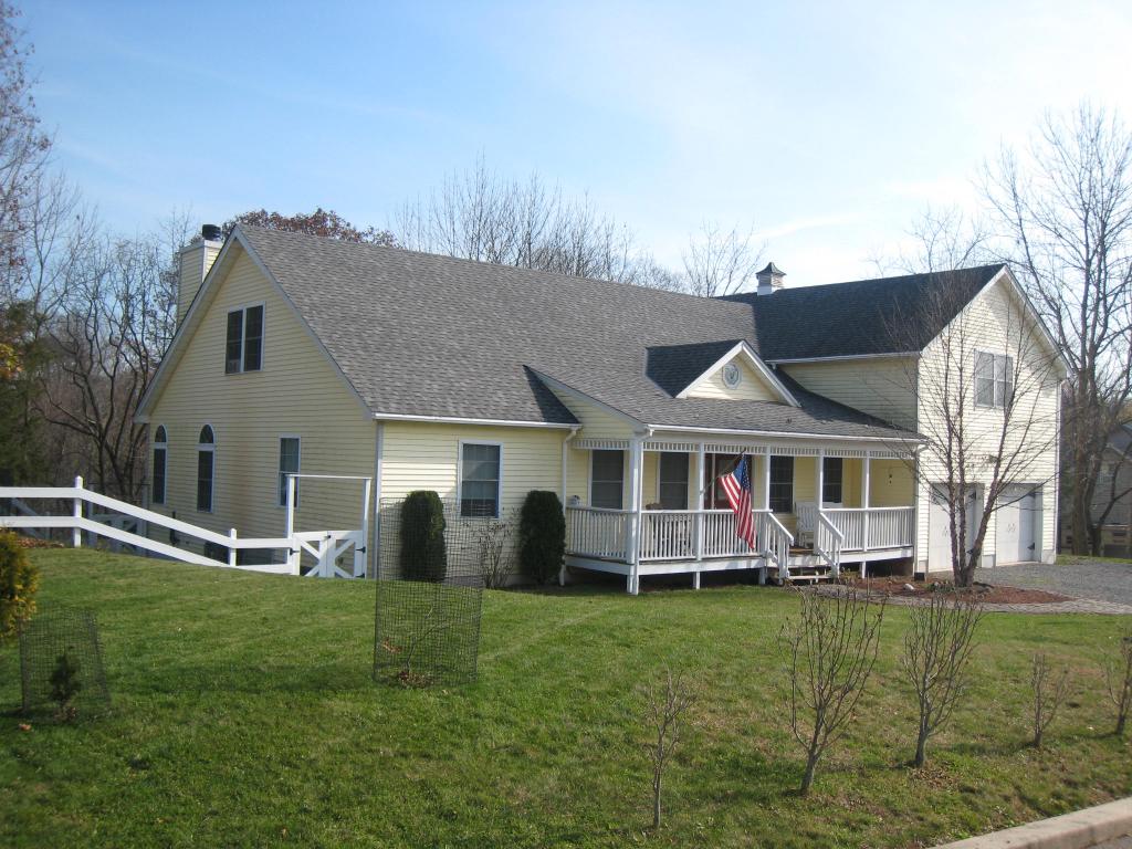 83 FAIRVIEW AVE