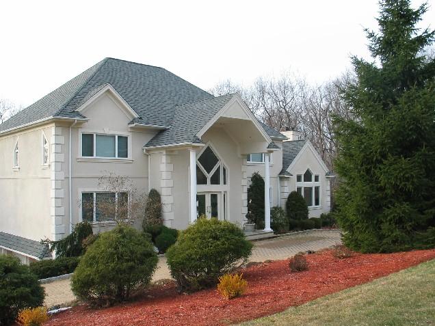 MLS #/Web ID: 2668055
