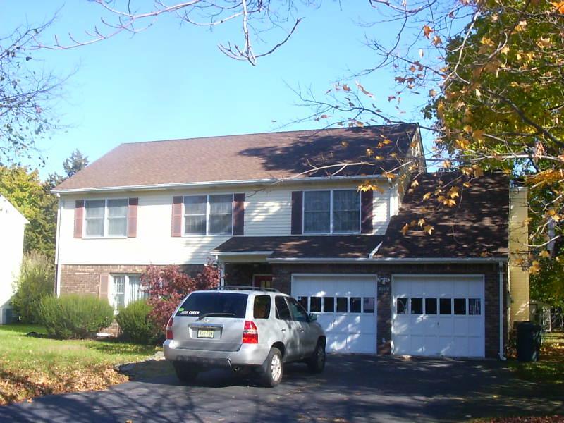 MLS #/Web ID: 2688355