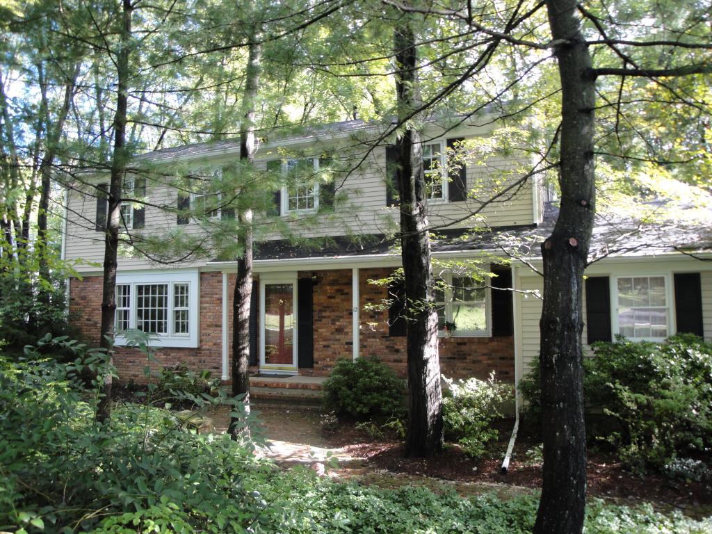 MLS #/Web ID: 2693955
