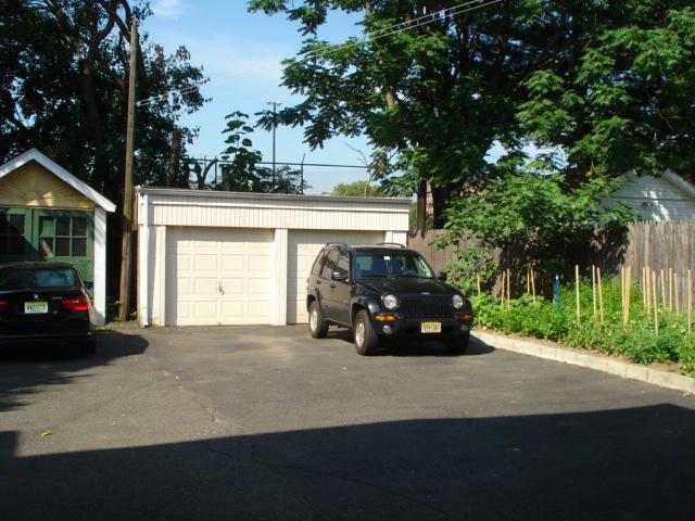 372 Jackson St