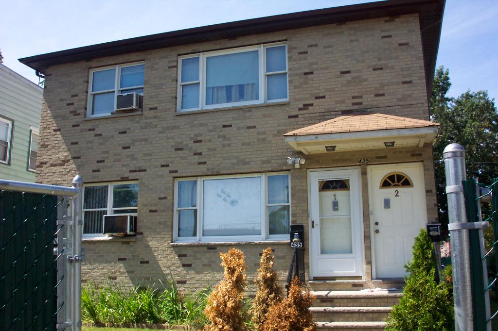 435 Norwood Street